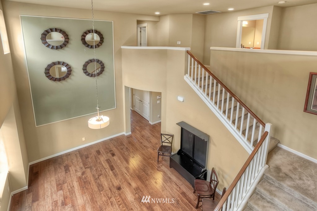 829 Mount Baker Avenue Northeast Renton, WA 98059 - Photo 22 of 25 Gallery Image 22
