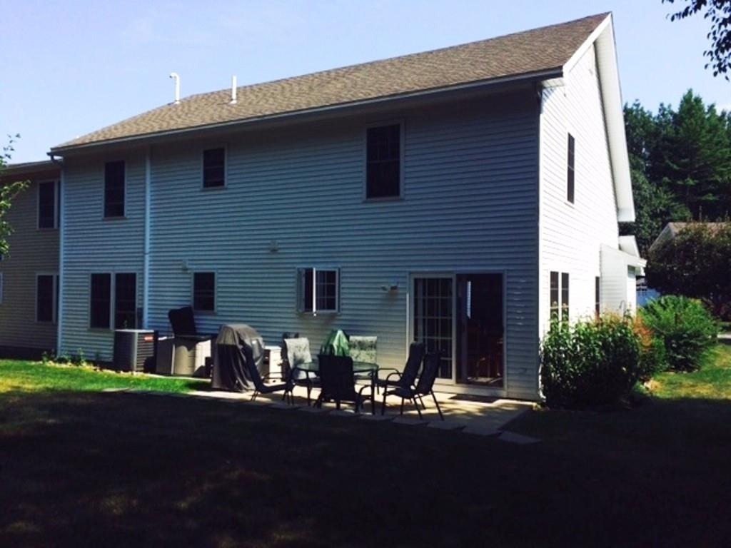 15 Ruch Lane York, ME 03909 - Photo 2 of 12 Photo