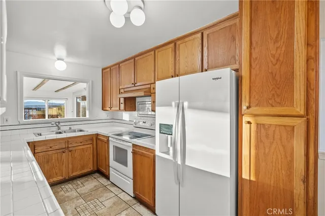 $4,850 | 10561 Alskog Street, Sun Valley, CA 91352