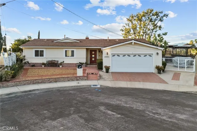 $4,850 | 10561 Alskog Street, Sun Valley, CA 91352