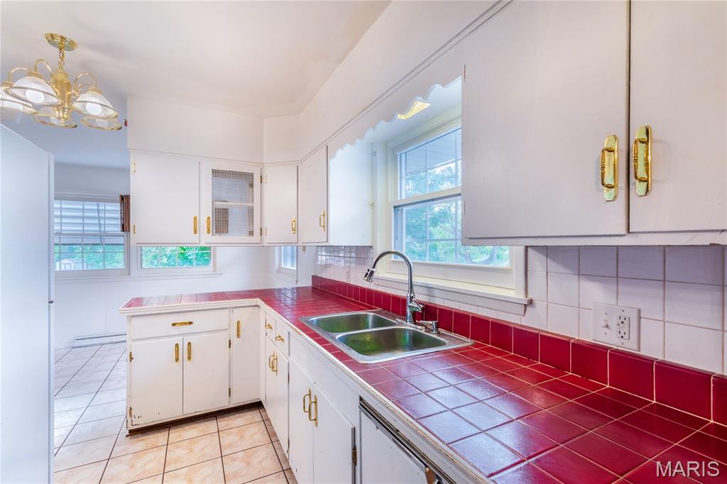 4813 Seine Drive Godfrey, IL 62035 - Photo 19 of 54