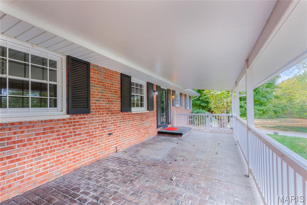 4813 Seine Drive Godfrey, IL 62035 - Photo 4 of 54