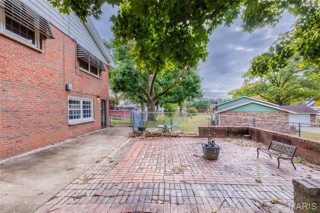 $199,900 | 4813 Seine Drive, Godfrey, IL 62035