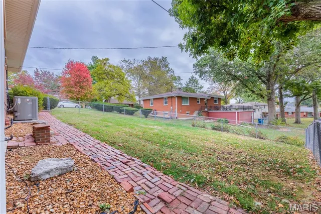 $199,900 | 4813 Seine Drive, Godfrey, IL 62035