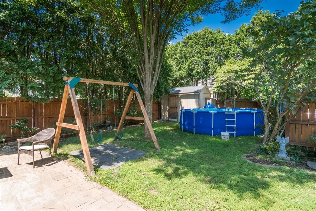 222 Plumtree Road Springfield, MA 01118 - Photo 19 of 22