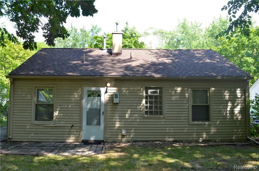 623 Stratford Road Ferndale, MI 48220 - Photo 28 of 30 Rear.jpeg