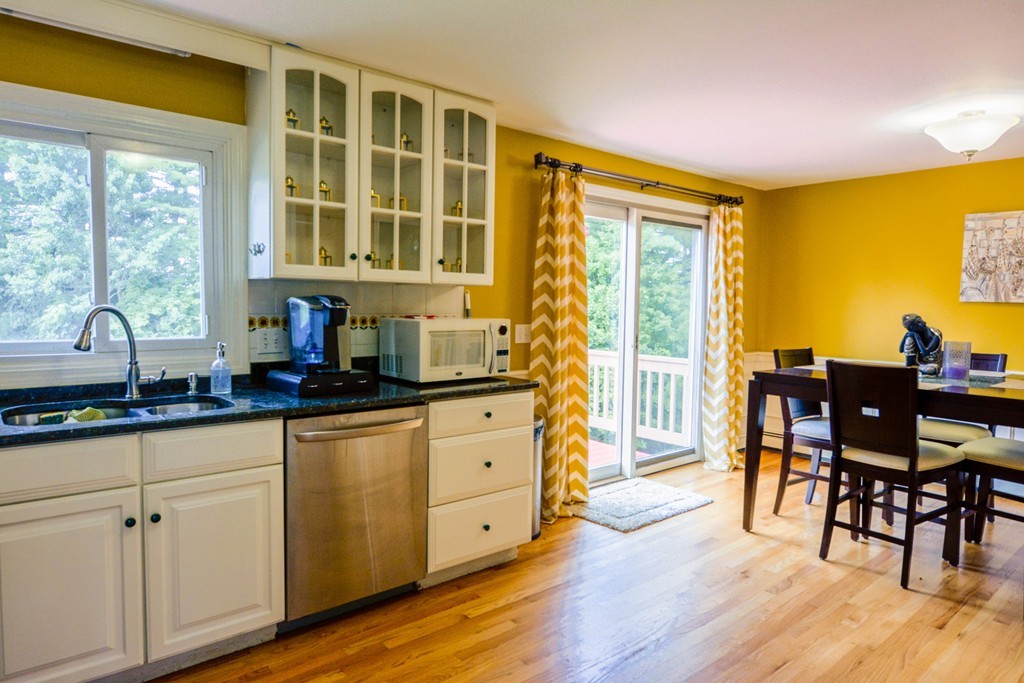 19 Sycamore Road Shrewsbury, MA 01545 - Photo 6 of 19 Gallery Image 6