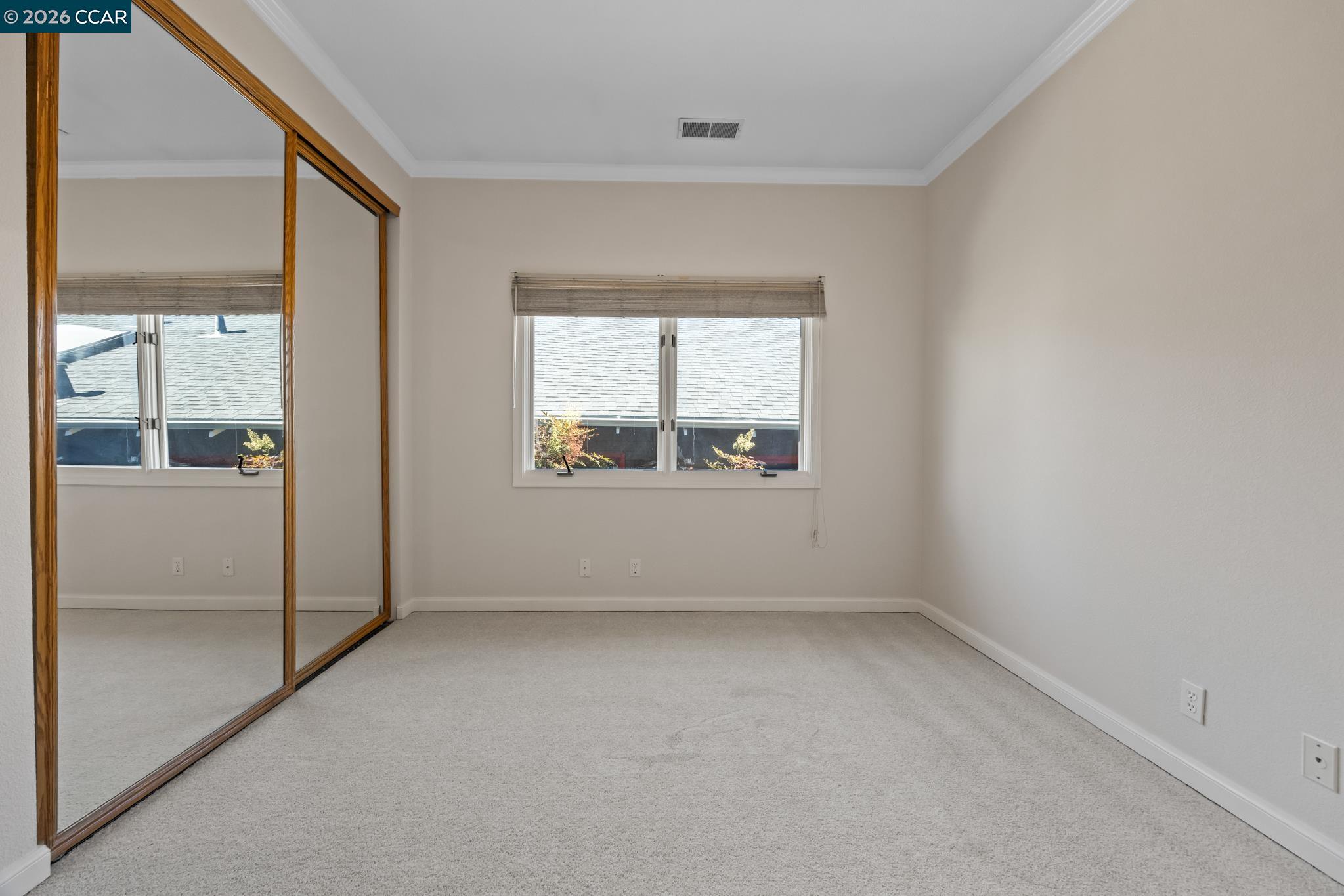 5910 Chabot Road Oakland, CA 94618 - Photo 14 of 45