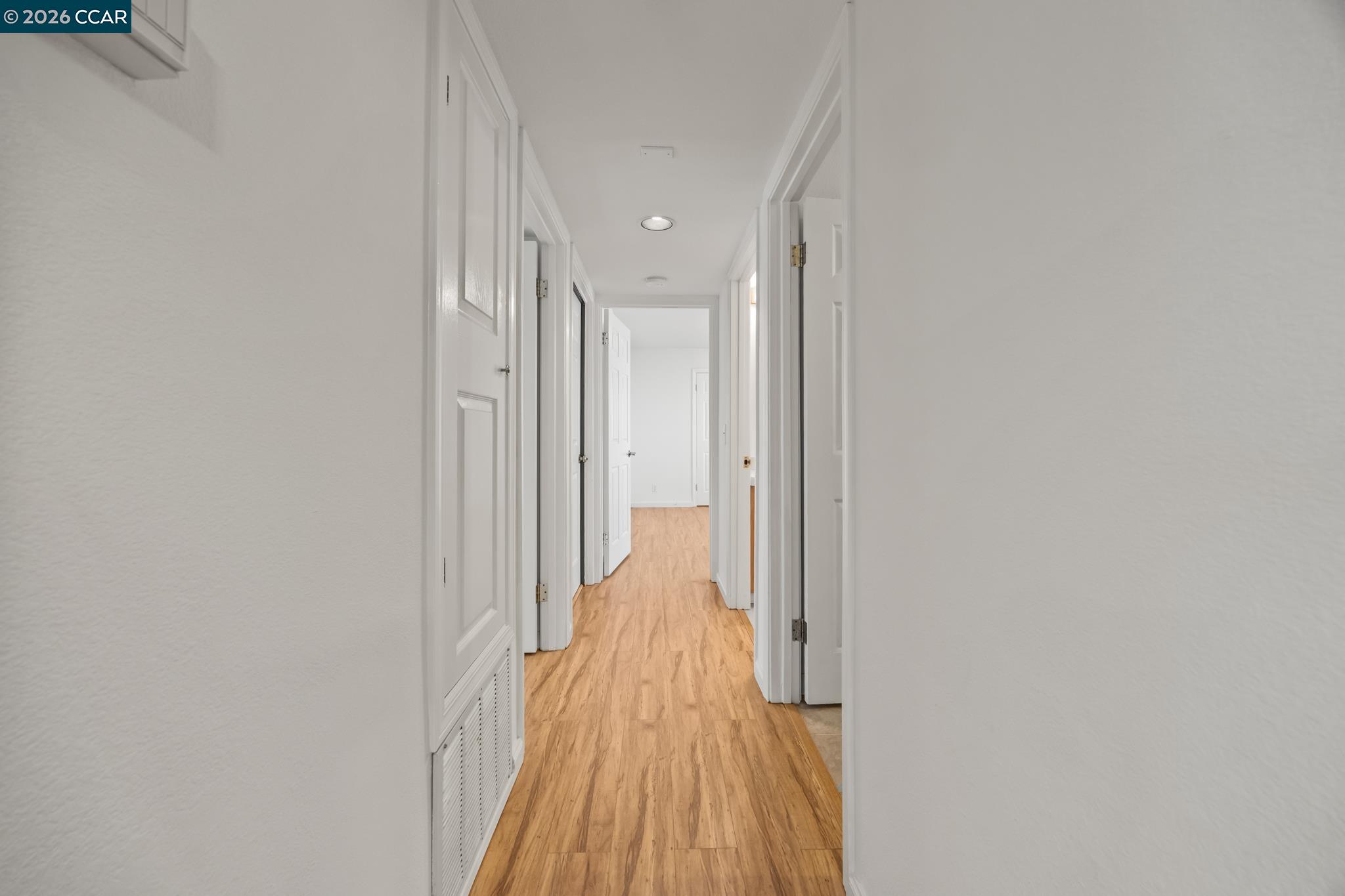 5910 Chabot Road Oakland, CA 94618 - Photo 33 of 45