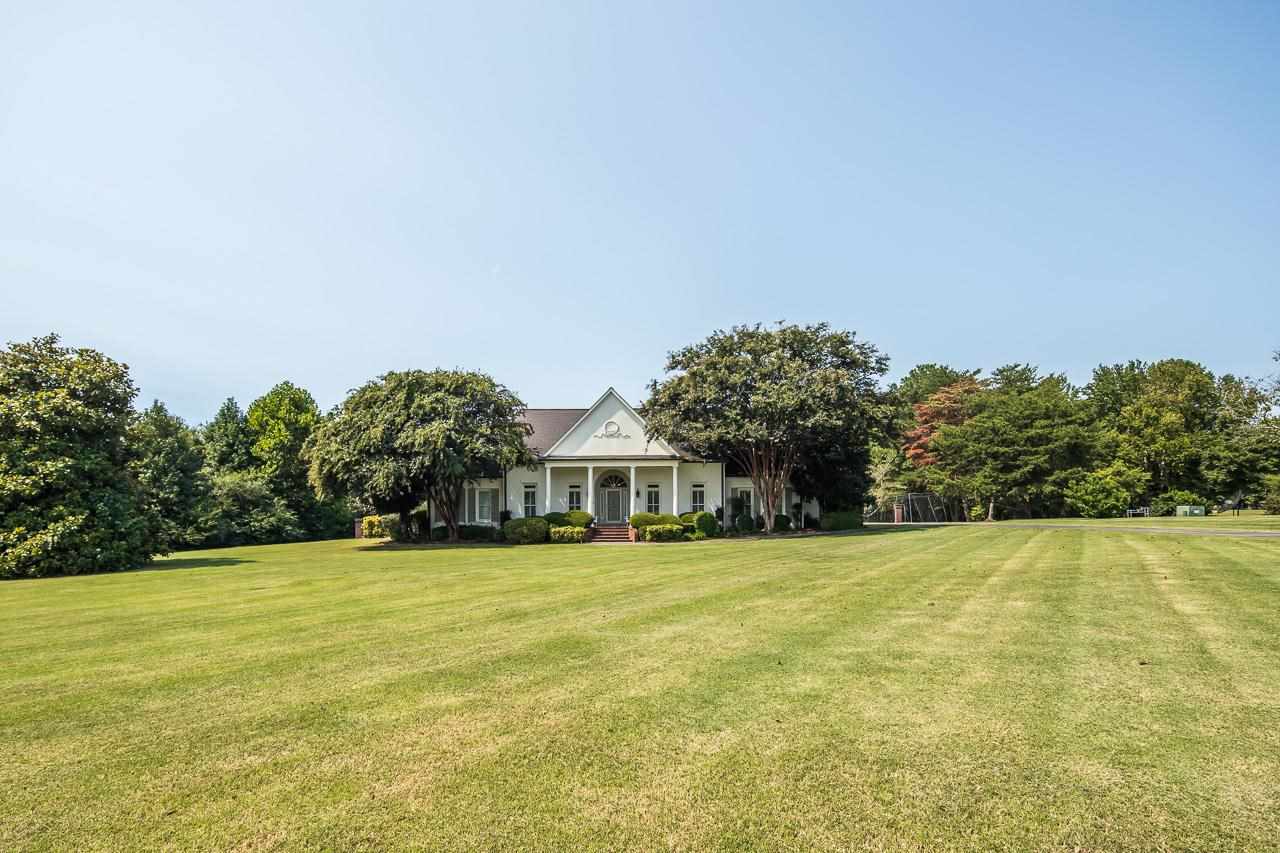 1125 Snowden Farm Road Collierville, TN 38017 - Photo 1 of 25