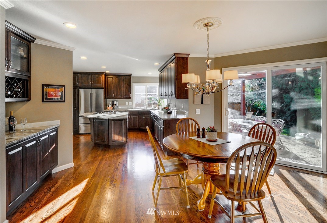 19218 Meridian Place West Bothell, WA 98012 - Photo 13 of 40