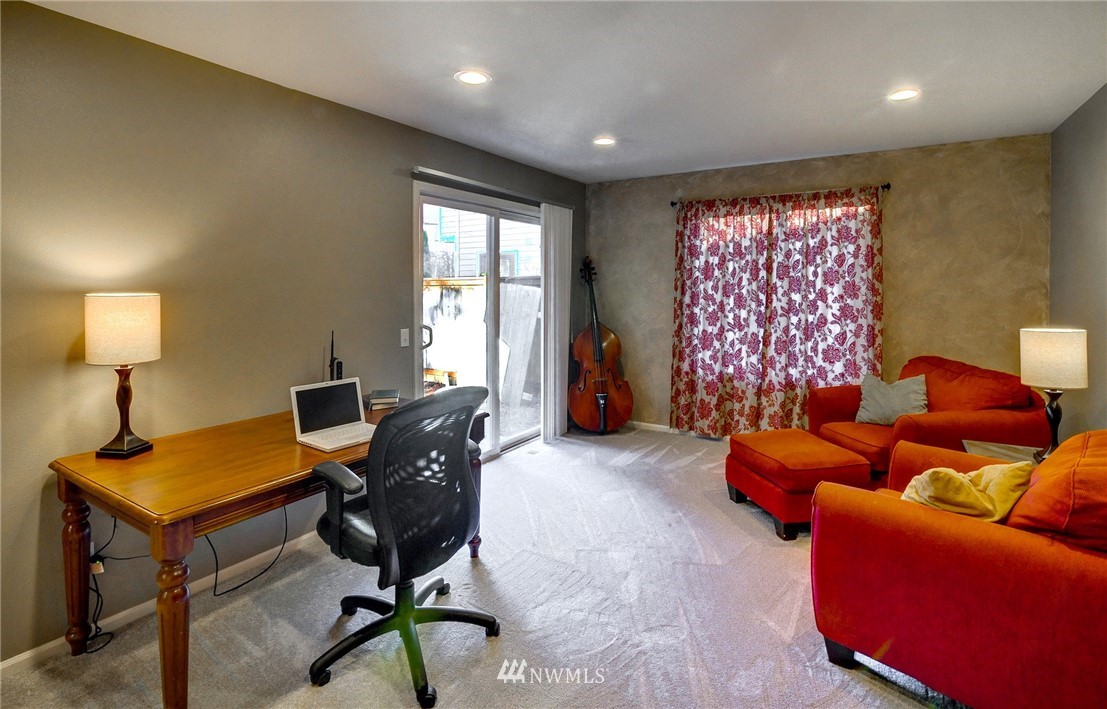 19218 Meridian Place West Bothell, WA 98012 - Photo 19 of 40