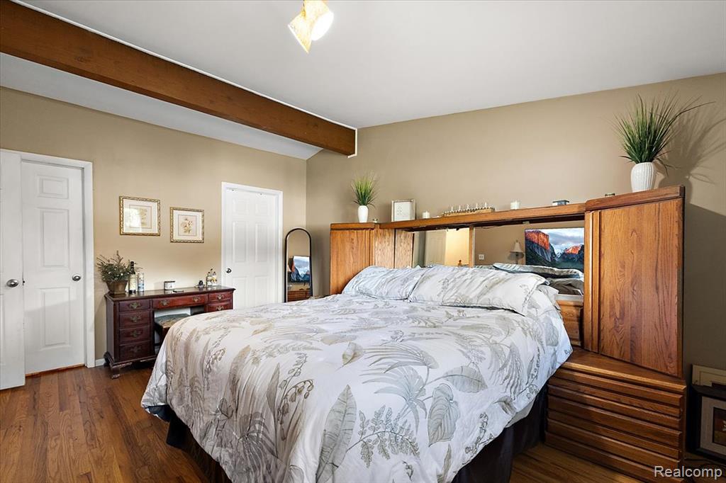 25670 Beck Road Novi, MI 48374 - Photo 16 of 49 Gallery Image 16