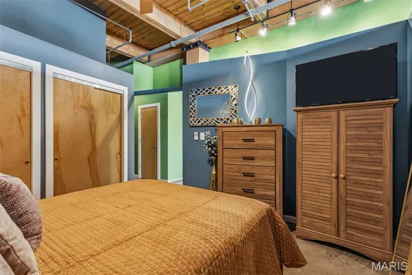 $300,000 | 901 Washington Avenue, Unit 309, St. Louis, MO 63101