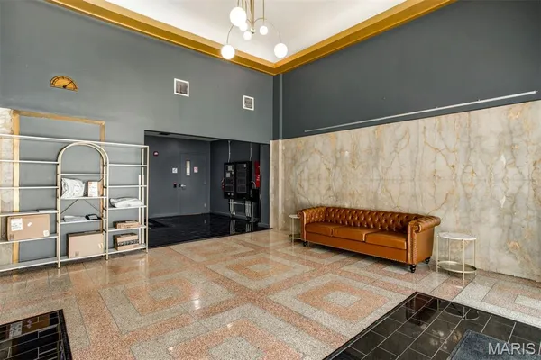 $300,000 | 901 Washington Avenue, Unit 309, St. Louis, MO 63101