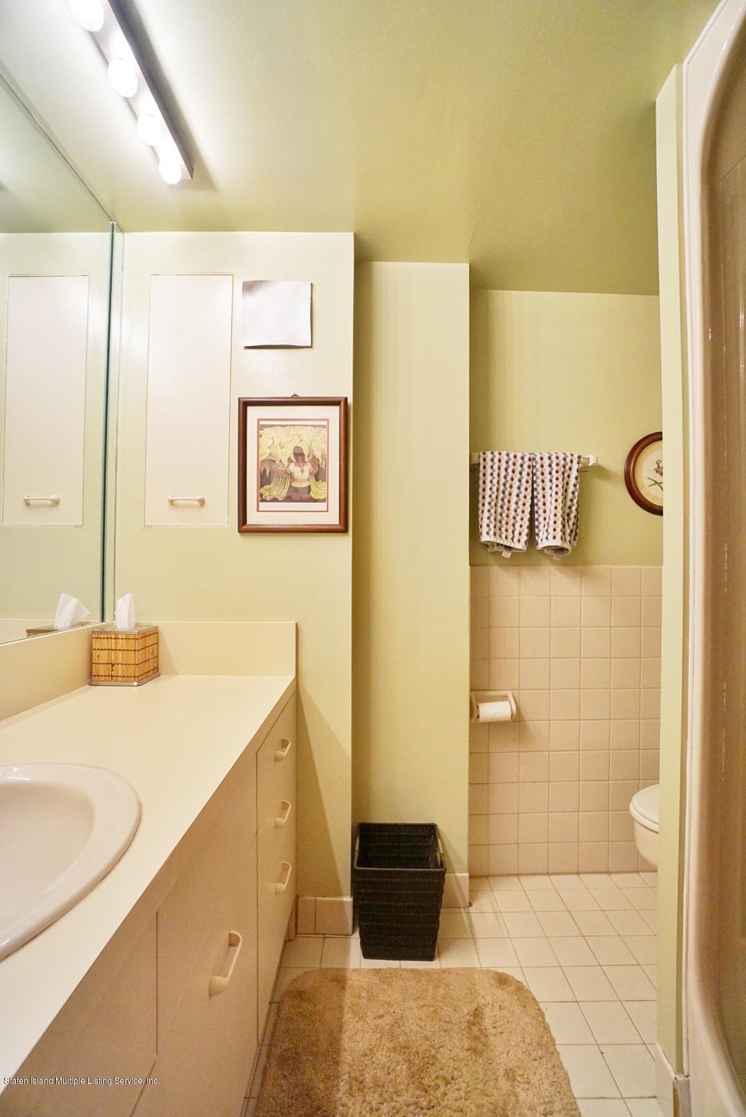 3461 Amboy Road, Unit 4A Staten Island, NY 10306 - Photo 26 of 34 Photo Nov 05, 10 03 40 AM