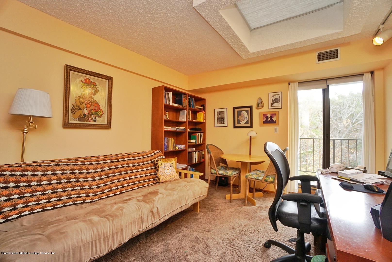 3461 Amboy Road, Unit 4A Staten Island, NY 10306 - Photo 28 of 34 Photo Nov 05, 10 06 30 AM