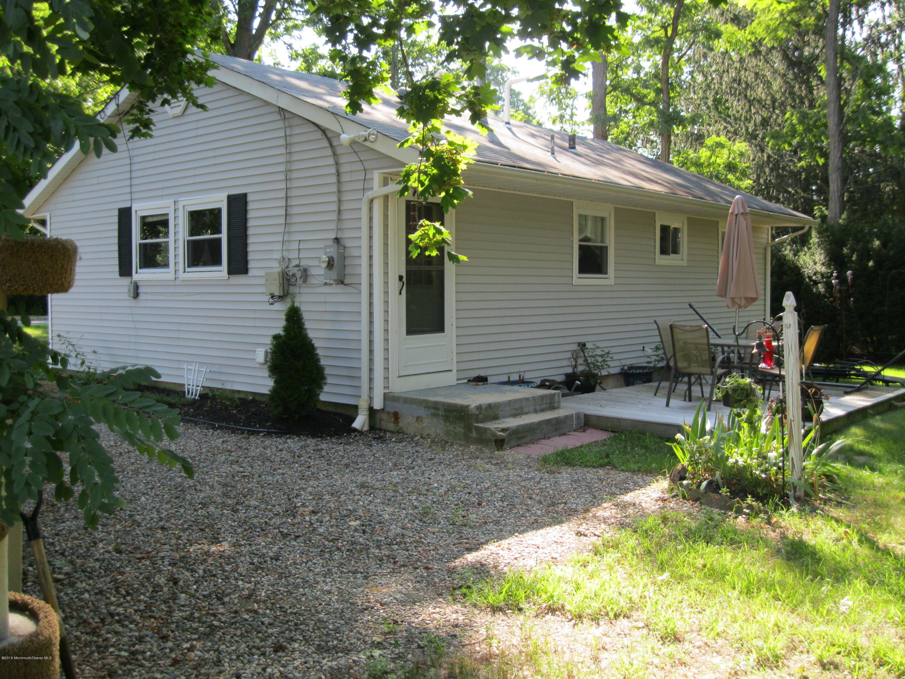 927 Wayside Road Tinton Falls, NJ 07712 - Photo 7 of 20 IMG_0307 - Copy