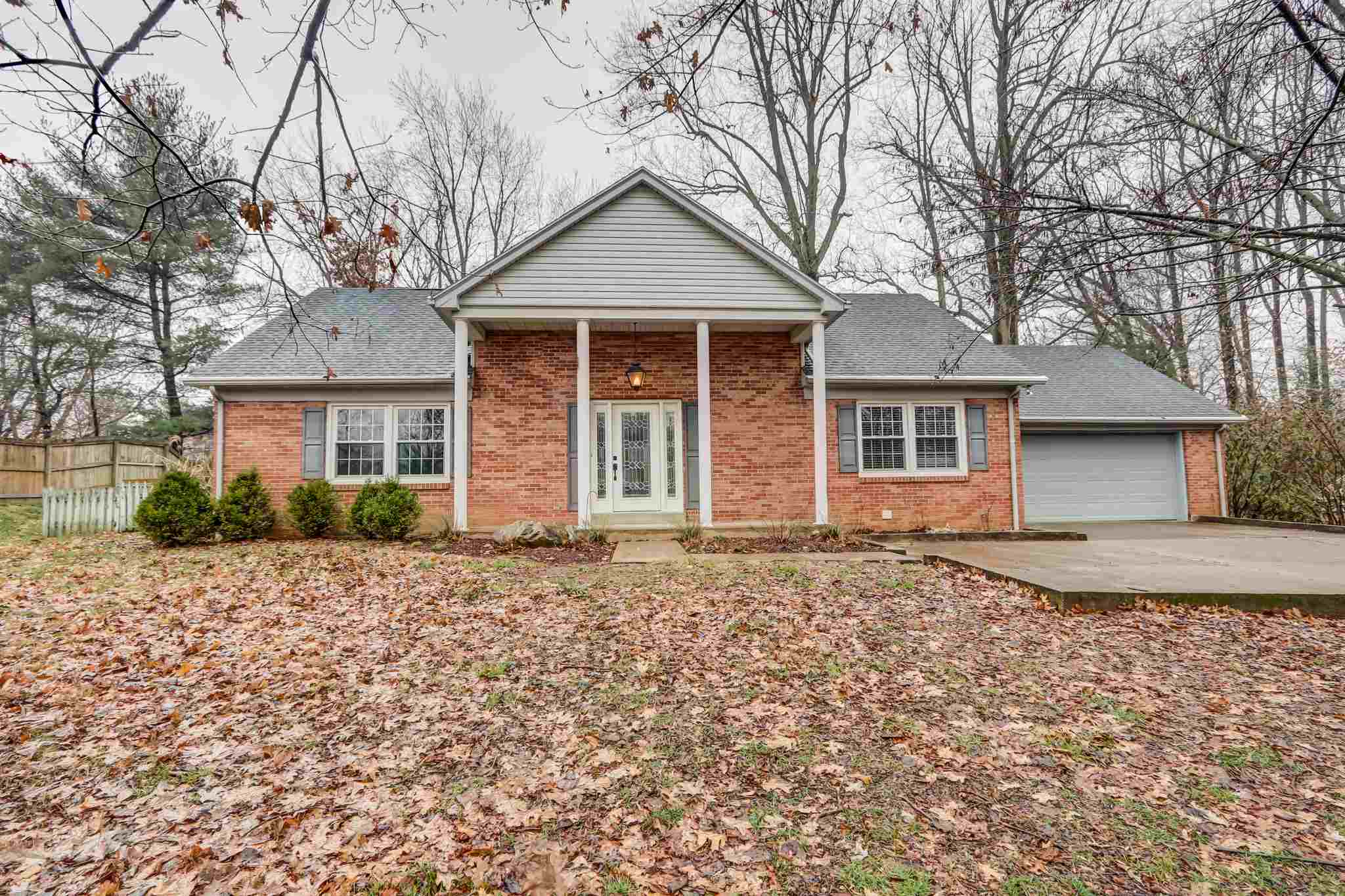 411 Kings Valley Road Evansville, IN 47711 - Photo 1 of 36 Gallery Image 1