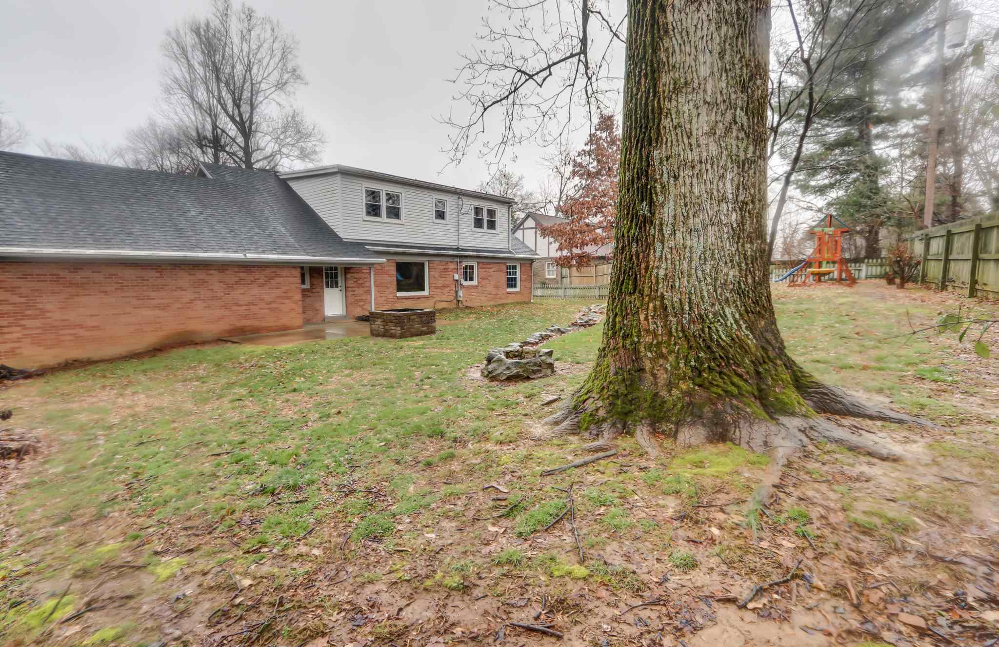 411 Kings Valley Road Evansville, IN 47711 - Photo 33 of 36 Gallery Image 33