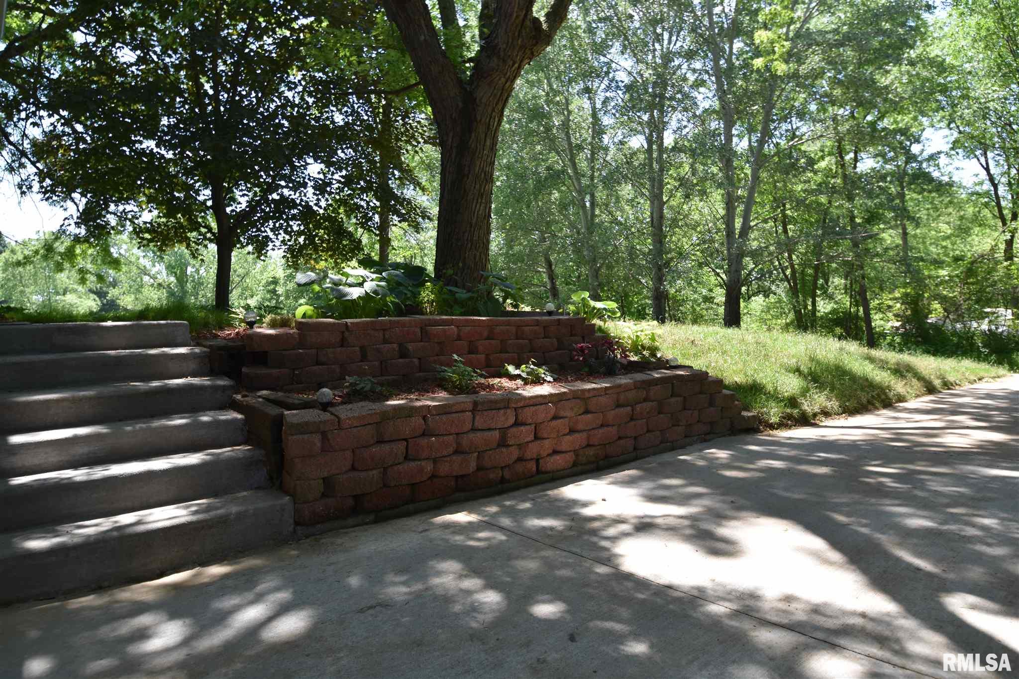1923 River Vista Road Muscatine, IA 52761 - Photo 20 of 22 Gallery Image 20