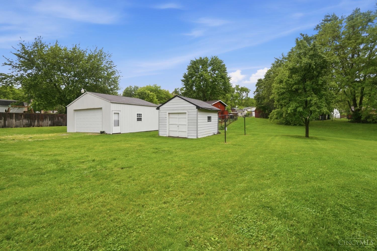 6473 Hendrickson Road Middletown, OH 45044 - Photo 38 of 42