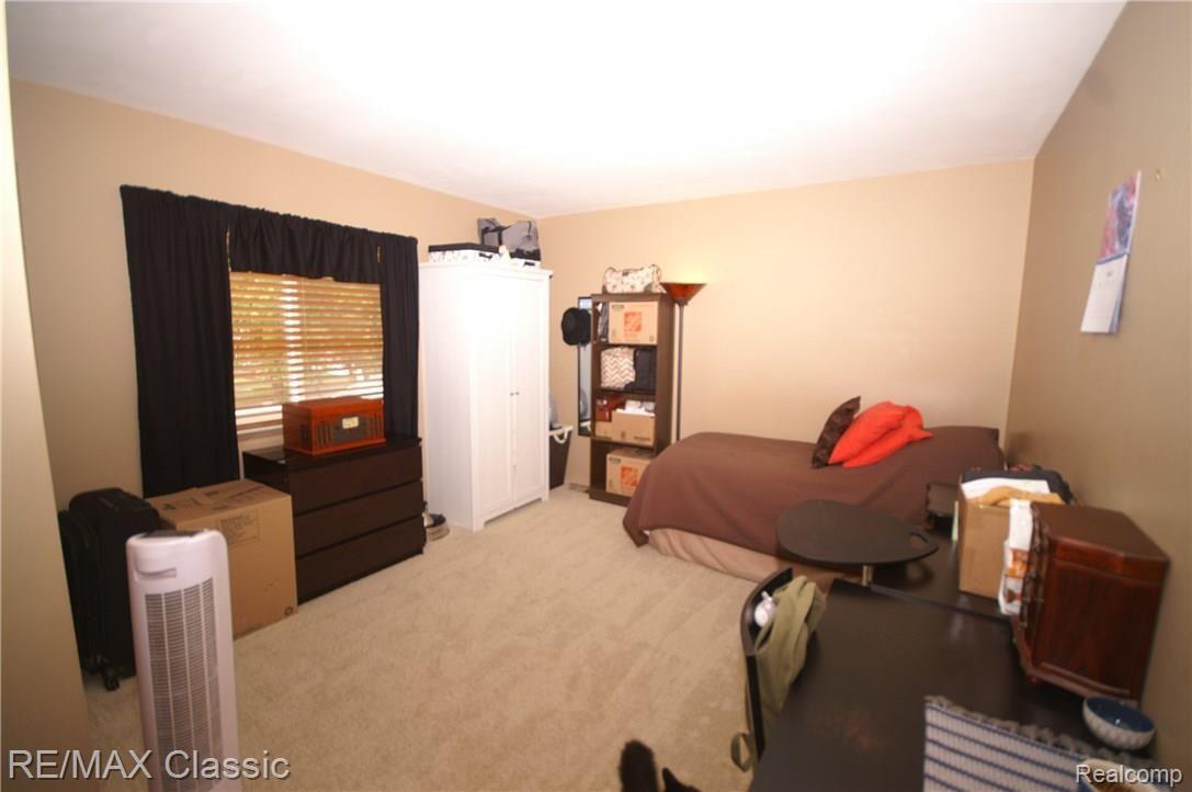 6010 Wedgewood Road Canton, MI 48187 - Photo 26 of 44 PICT0058.JPG