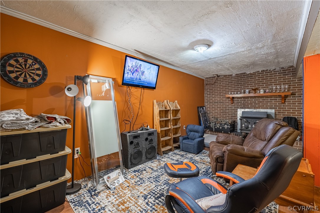 6039 Old Nottoway Road Crewe, VA 23930 - Photo 27 of 46 a living room with furniture and a fireplace
