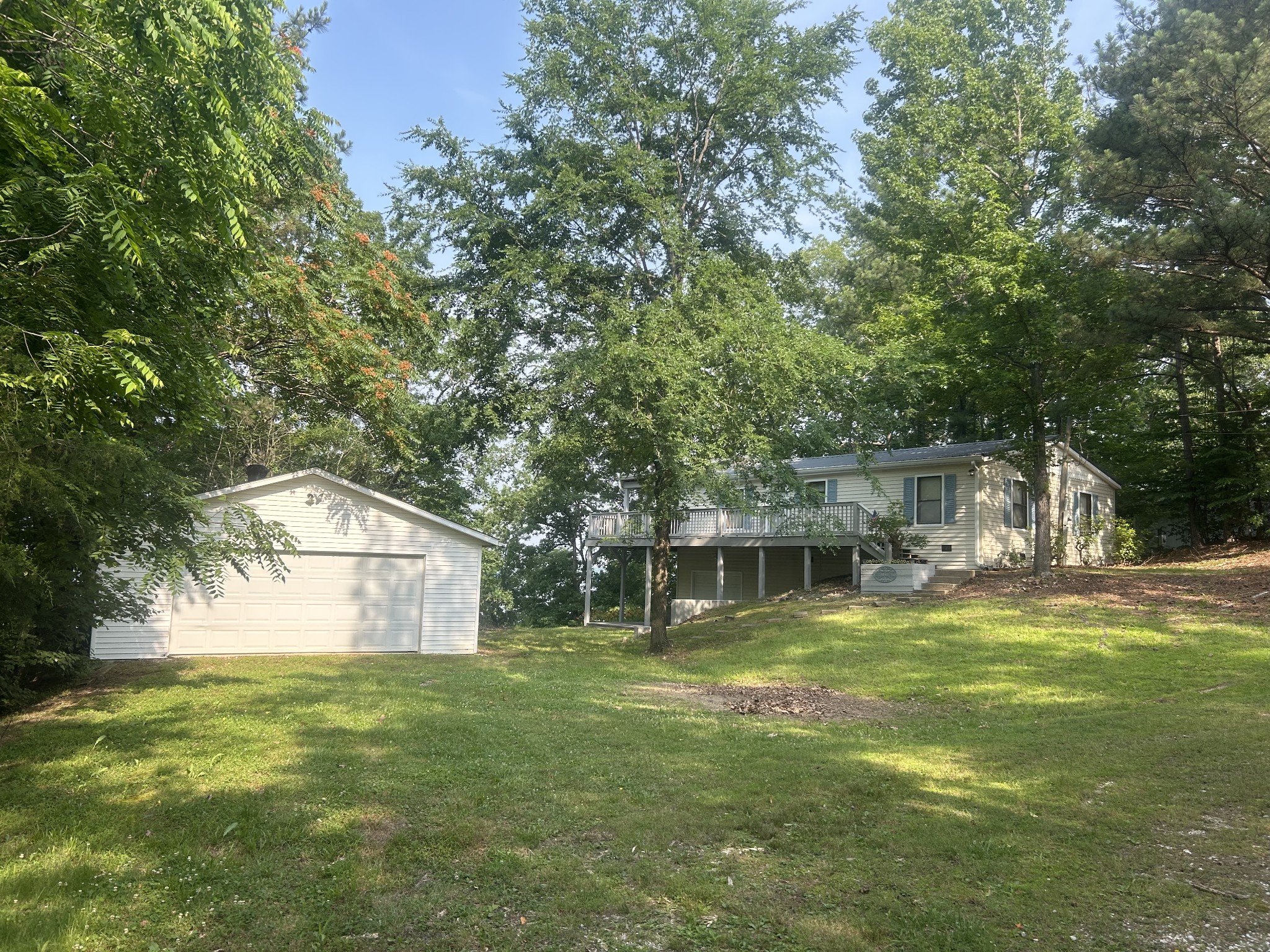 365 Bluff Road Big Sandy, TN 38221 - Photo 3 of 32 Gallery Image 3