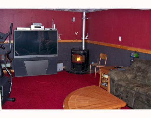 209 October Drive Butler, PA 16002 - Photo 10 of 15 Den/Family/Great Room.