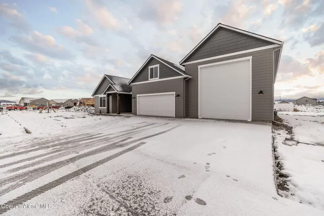 $759,000 | 12132 North Lennon Lane, Rathdrum, ID 83858