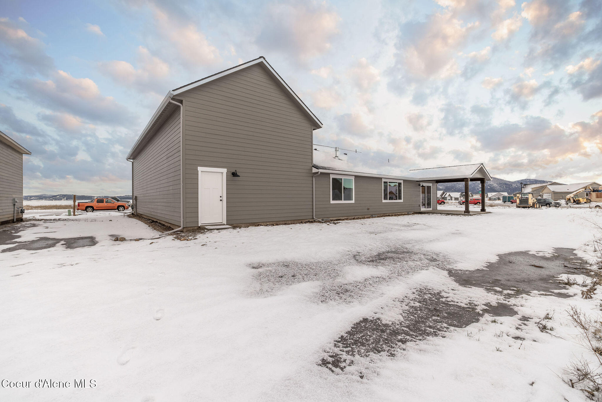 12132 North Lennon Lane Rathdrum, ID 83858 - Photo 26 of 29 32_IMG_1577-HDR_FullResolution