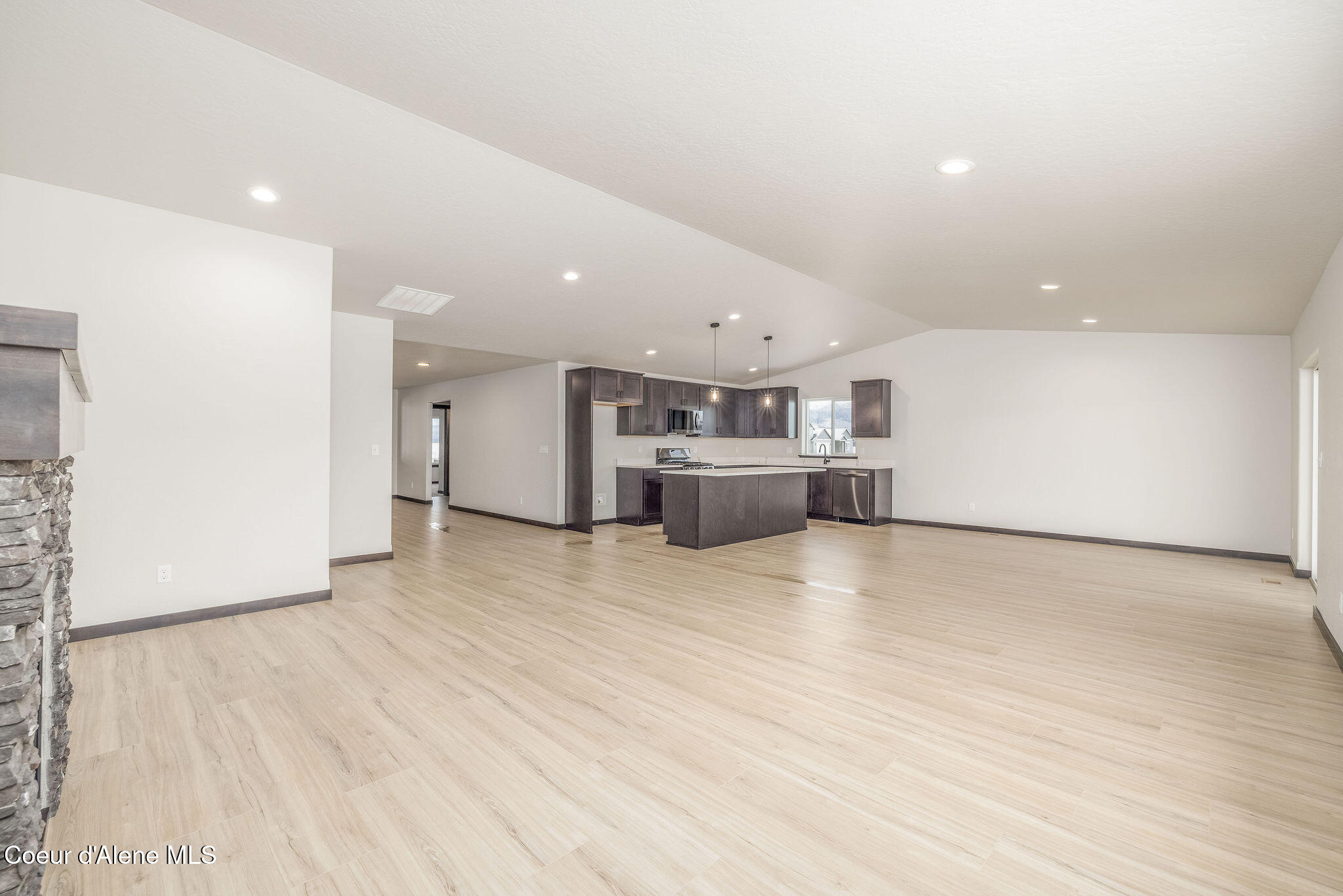 12132 North Lennon Lane Rathdrum, ID 83858 - Photo 7 of 29 12_IMG_1531-HDR_FullResolution