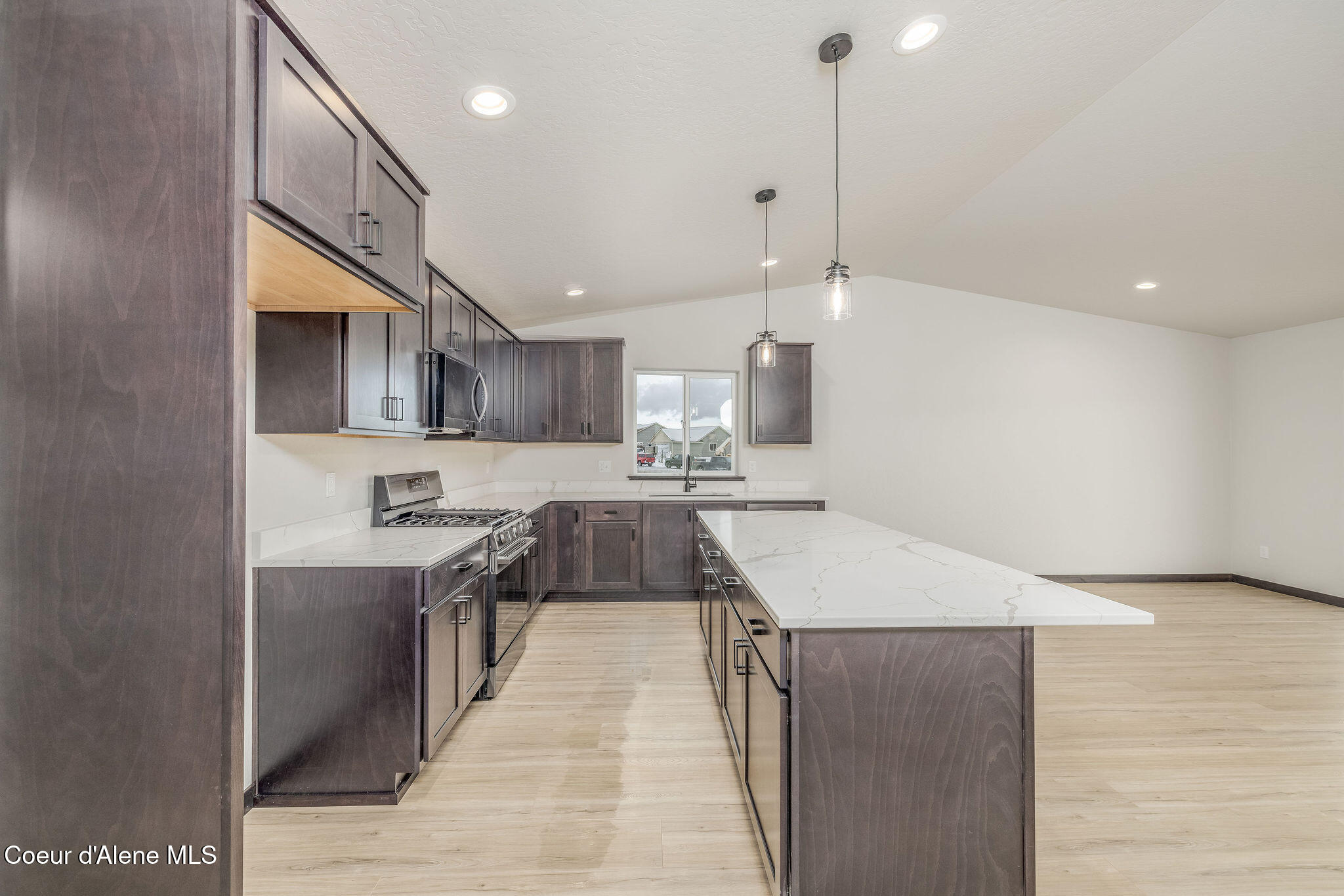 12132 North Lennon Lane Rathdrum, ID 83858 - Photo 9 of 29 14_IMG_1543-HDR_FullResolution