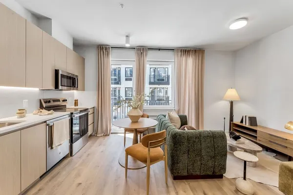$2,146 | 301 West Side Avenue, Unit 315, Jersey City, NJ 07306