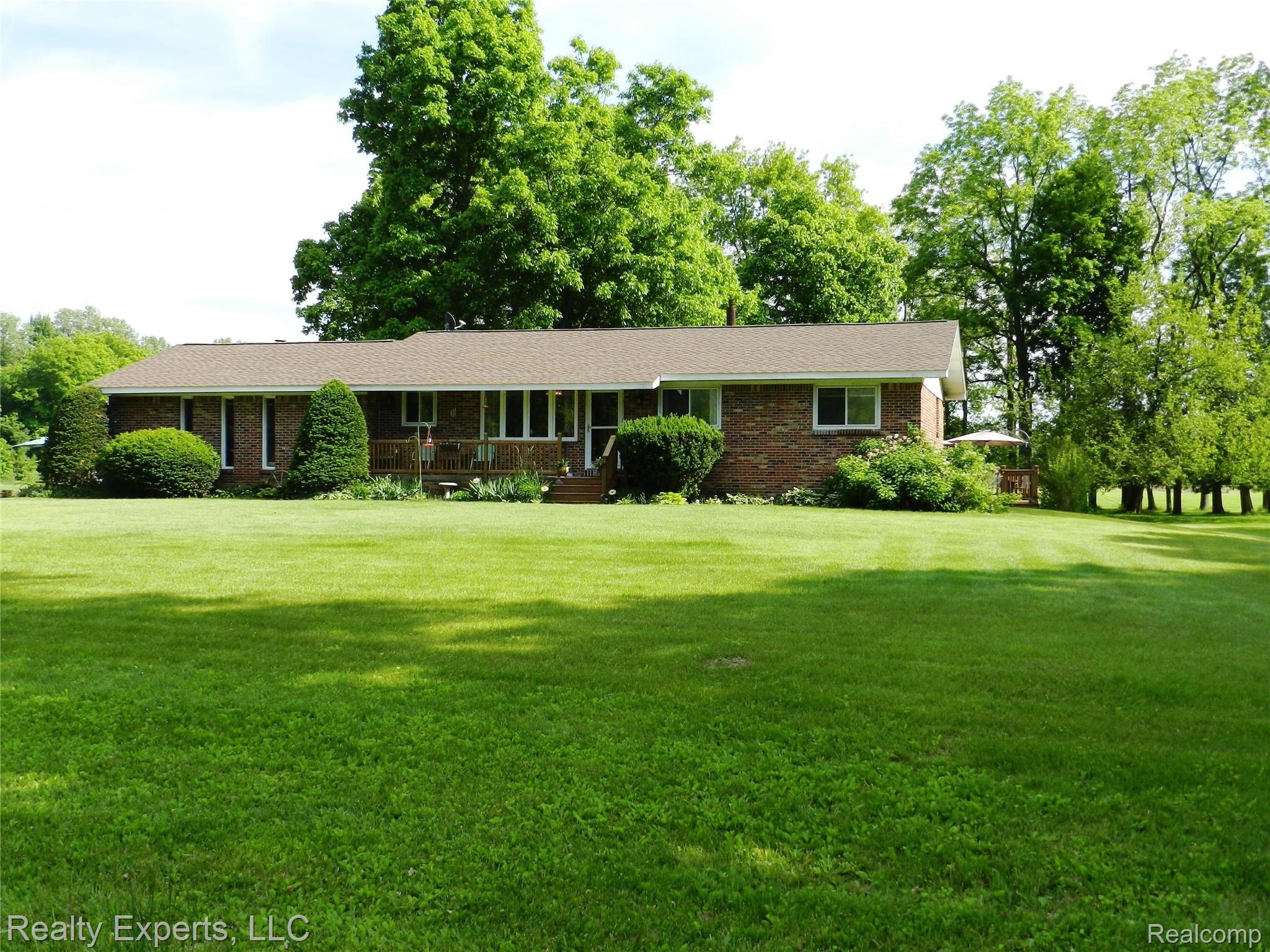 8730 Liss Road Willis, MI 48191 - Photo 2 of 42 2.JPG