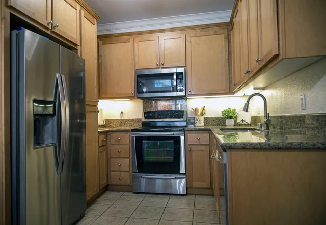 $758,888 | 2968 Moorpark Avenue, Unit 17, San Jose, CA 95128