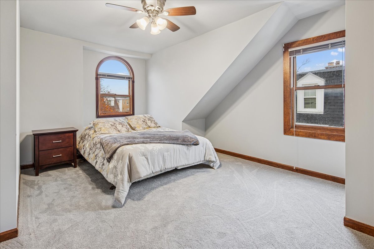 7531 West Cleveland Street Niles, IL 60714 - Photo 18 of 27