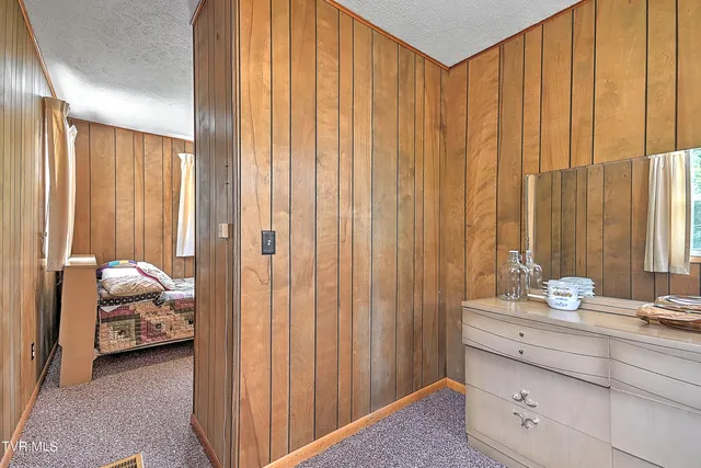 $315,700 | 289 Hilton Road, Gate City, VA 24251