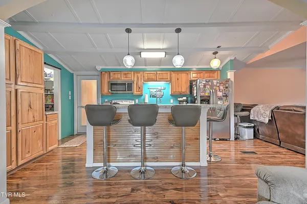 $315,700 | 289 Hilton Road, Gate City, VA 24251