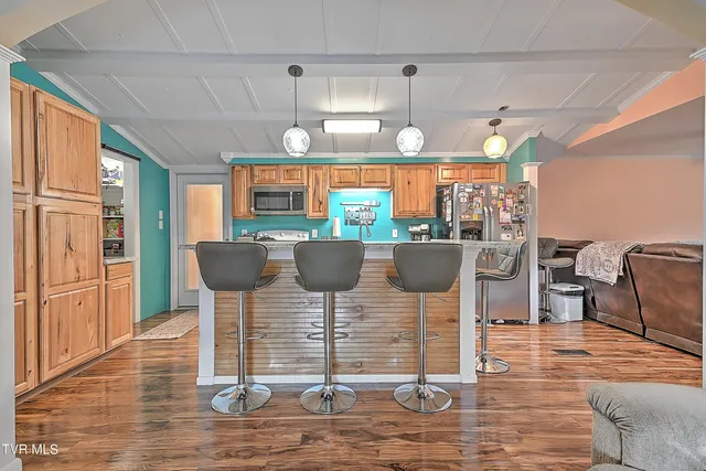 $315,700 | 289 Hilton Road, Gate City, VA 24251