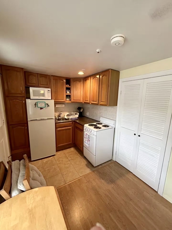 433 Lower County Road, Unit 19 Dennis, MA 02639 - Photo 4 of 23