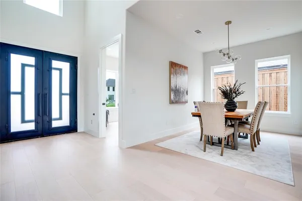 $9,000 | 7614 Linwood Avenue, Dallas, TX 75209