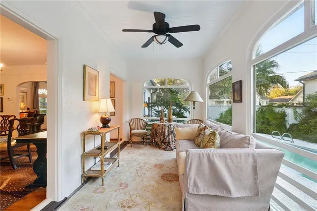 $978,000 | 129 Brockenbraugh Court, Metairie, LA 70005