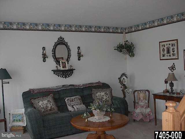 955 Hostetter Road Hanover, PA 17331 - Photo 2 of 4