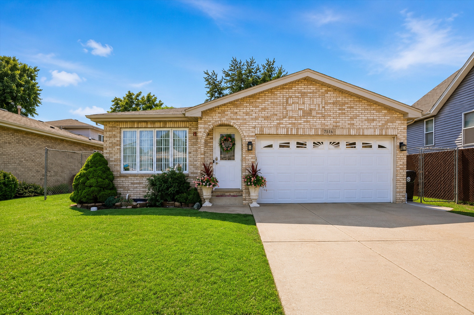 7516 Odell Avenue Bridgeview, IL 60455 - Photo 1 of 40