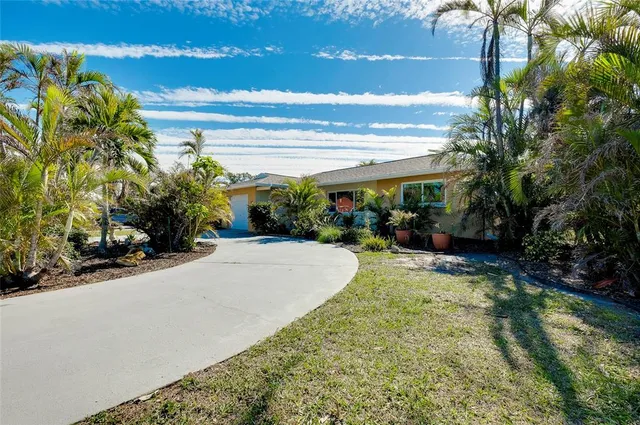 $698,900 | 237 San Marco Drive, Venice, FL 34285