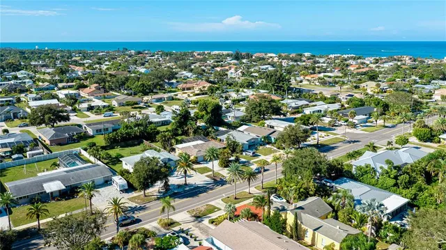 $698,900 | 237 San Marco Drive, Venice, FL 34285