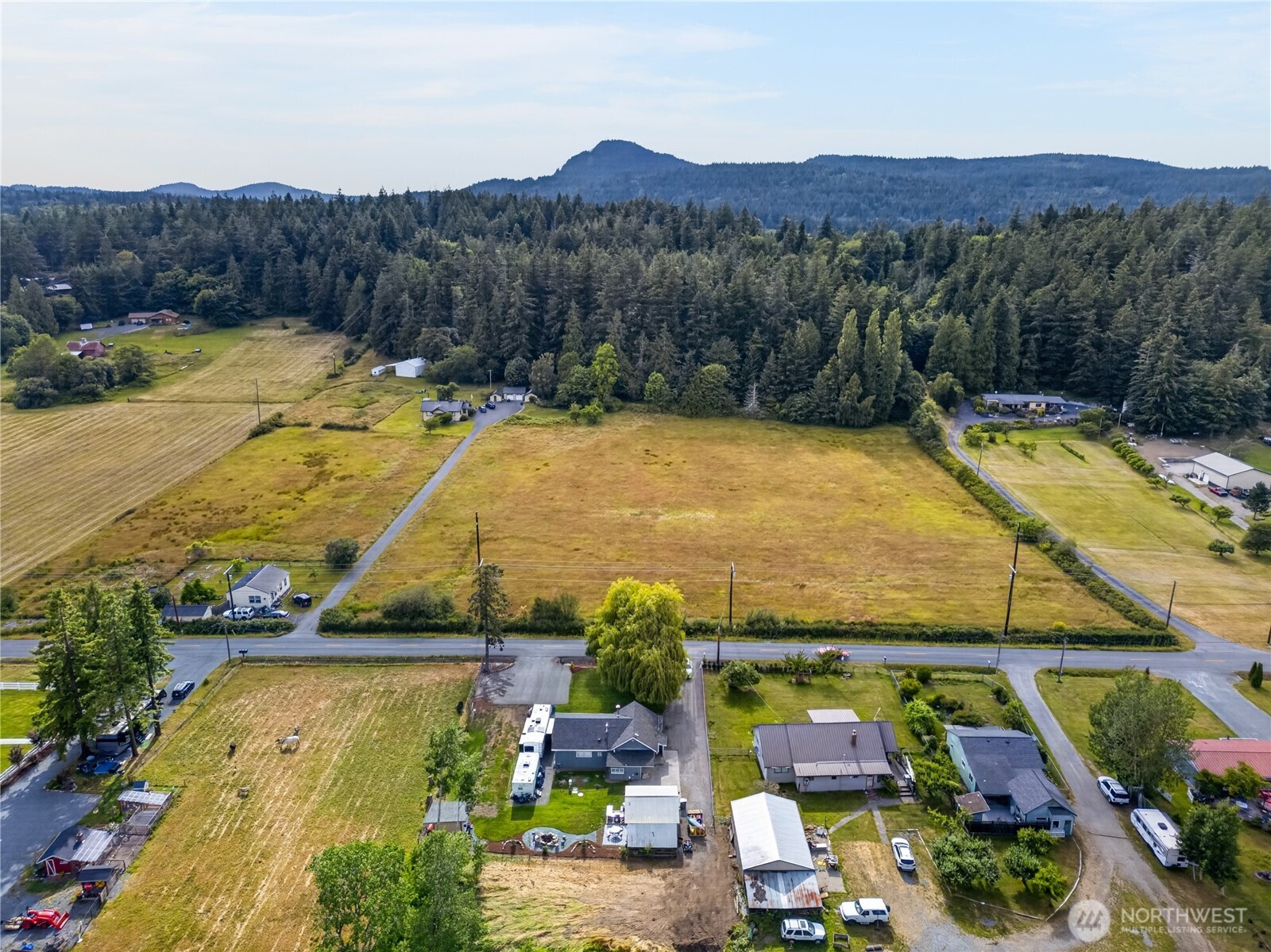 12951 Satterlee Road Anacortes, WA 98221 - Photo 27 of 35
