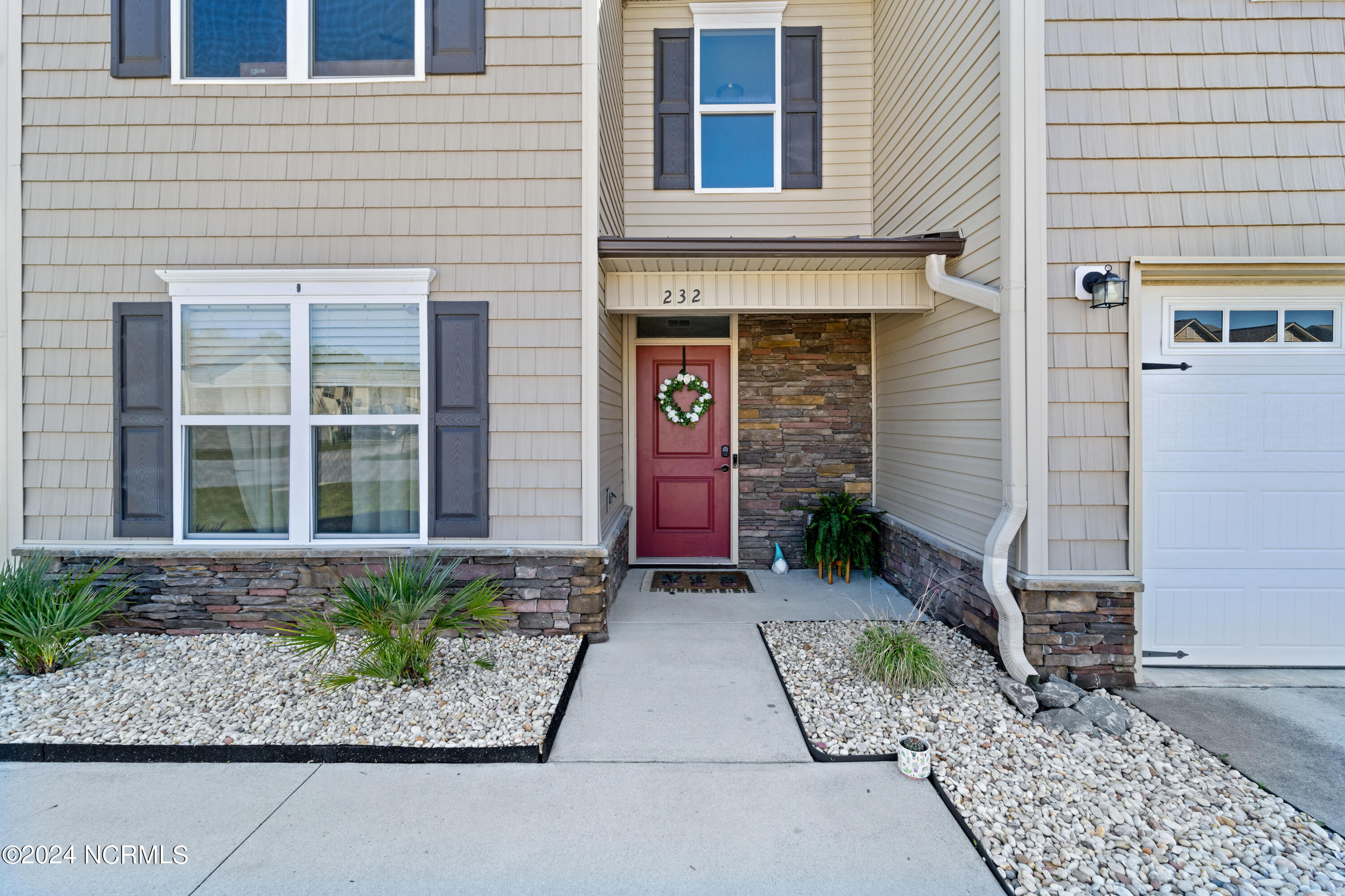 232 Boyington Place Road Midway Park, NC 28544 - Photo 6 of 32 DSC05596
